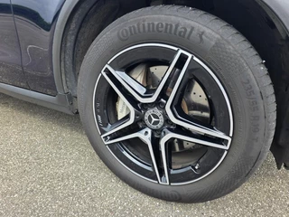 Mercedes-Benz GLC 2021 - Mercedes-Benz 300 de 4MATIC - AMG pakket - Black edition obrazek 34