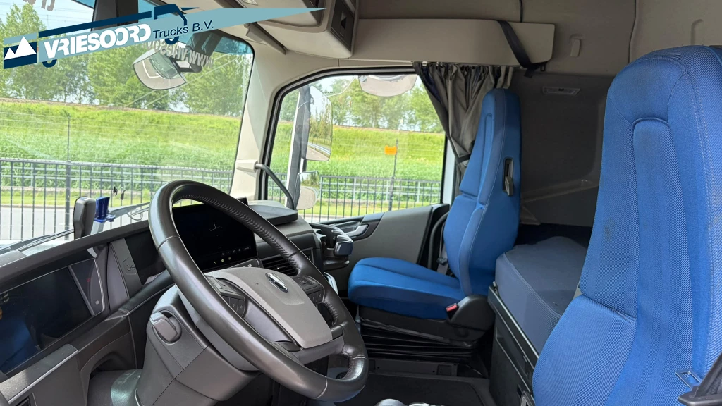Volvo FH 2024 - 500 PK XL CABINE I SAVE afbeelding 5