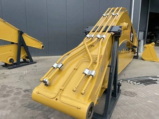 Cat N/A 2026 - 323 GX 18m Set Long Reach Equipment zdjecie 4