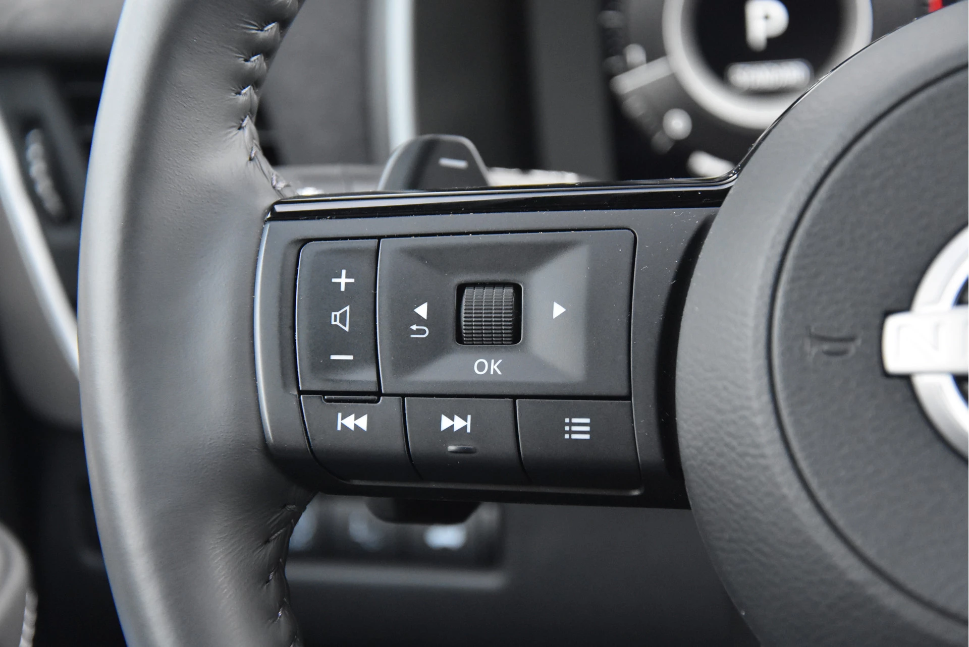 Nissan QASHQAI 2025 - 1.3 MHEV Xtronic Tekna Plus | immagine 6