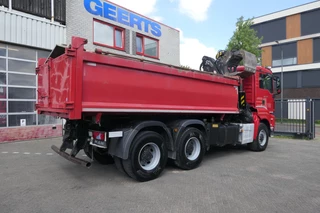 MAN TGS 2014 - 26.480 | 6X6 | 2 Side Tipper + Hydraulic dust cover | PALFINGER Q170Z84TI + Easy fold | 665130Km | 2014 | Full Steel | Drum brakes | Trailer coupling | TUV/MOT/APK 08-2026 | NL-Truck obrazek 7