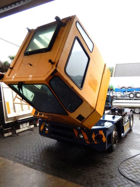 Kalmar 2000 - - KALMAR Terminal Trekker TR 192 4 x 4 - 047373, TLH-57-V Bild 5