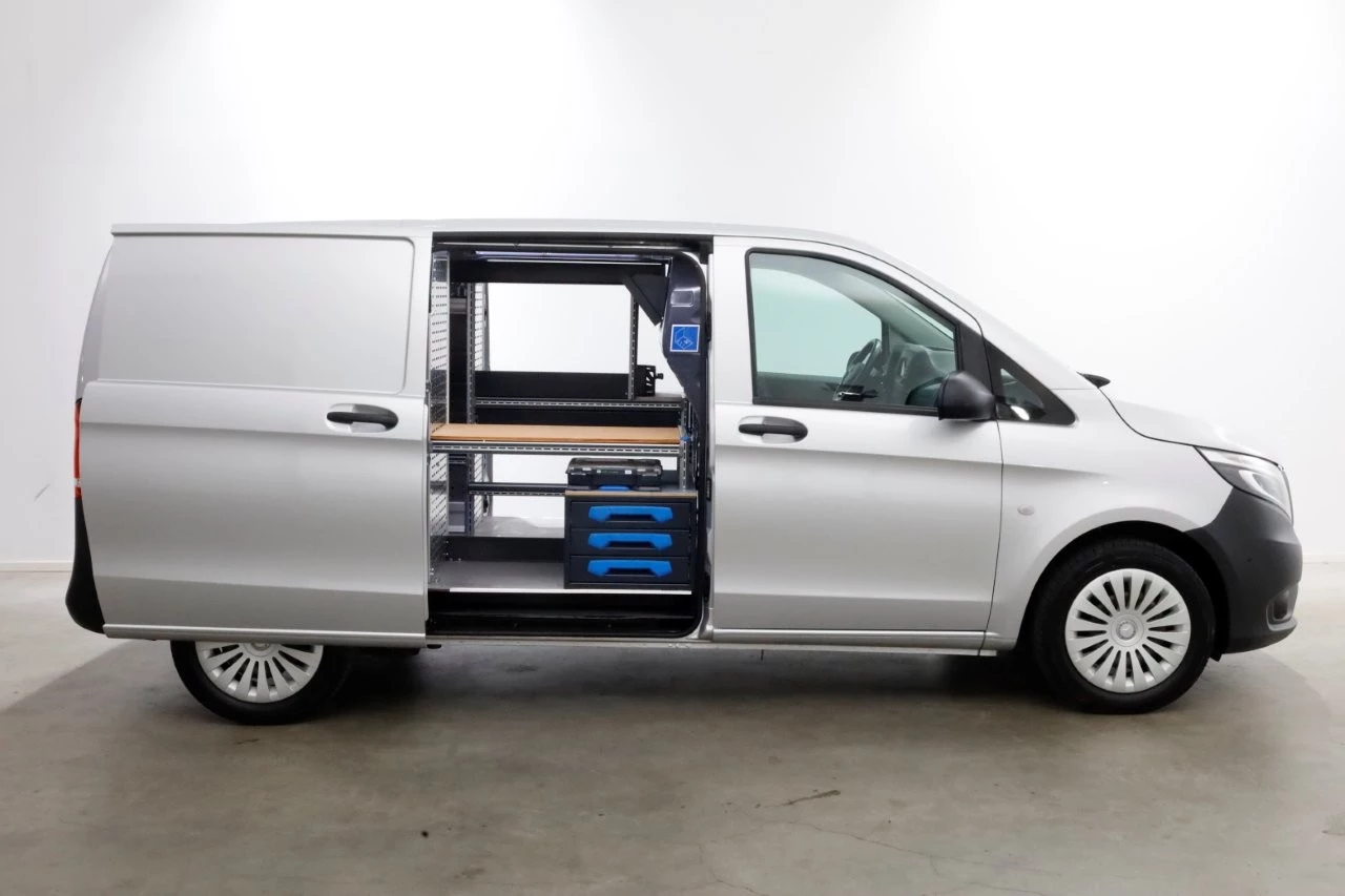 Mercedes-Benz Vito 2022 - 114 CDI 136pk Compact 9G Automaat 2x Schuifdeur/LED/Camera/Inrichting 11-2022 image 7