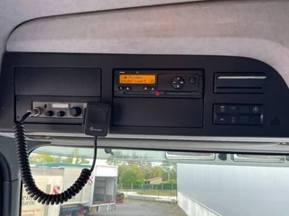 Mercedes-Benz Arocs 3342 2016 - *6x6*meegestuurd as*2zijdige kipper*Airco*Bluetooth imagen 8