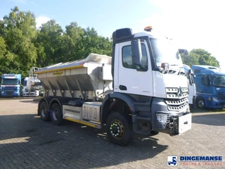 Mercedes-Benz Arocs 3333 6x6 RHD Romaquip gritter 2014 image 2 miniature