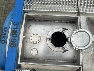 Van Hool N/A 2003 - 20FT SWAPBODY 30.800L UN PORTABLE T7 ADR+CSC inspection valid till 03-2028 image 23