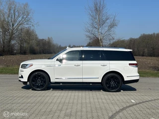 Lincoln Navigator 2024 - Black Label op Grijs kenteken. zdjecie 4