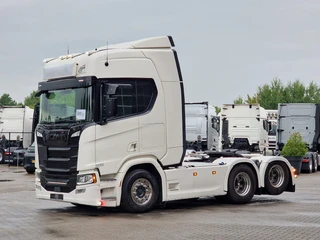 Scania R 2021 - R590 V8 NGS Highline 6x2 - Full spec - Retarder - Night clima - Full air - Leather afbeelding 3 miniatuur