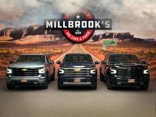 Chevrolet Silverado 2024 - USA High Country 6.2 V8 420 PK, obrazek 1