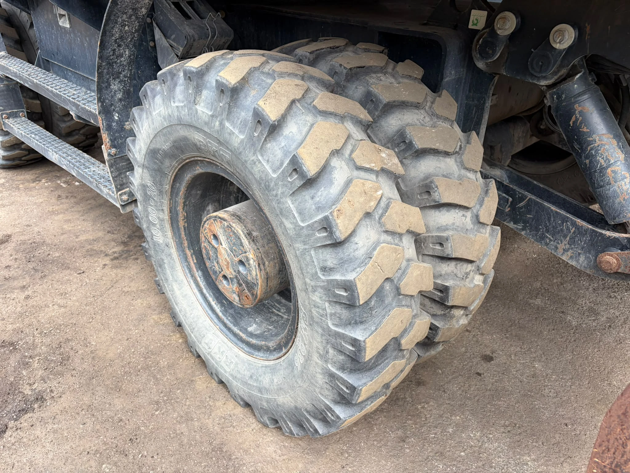 Caterpillar M318F 2015 image 13