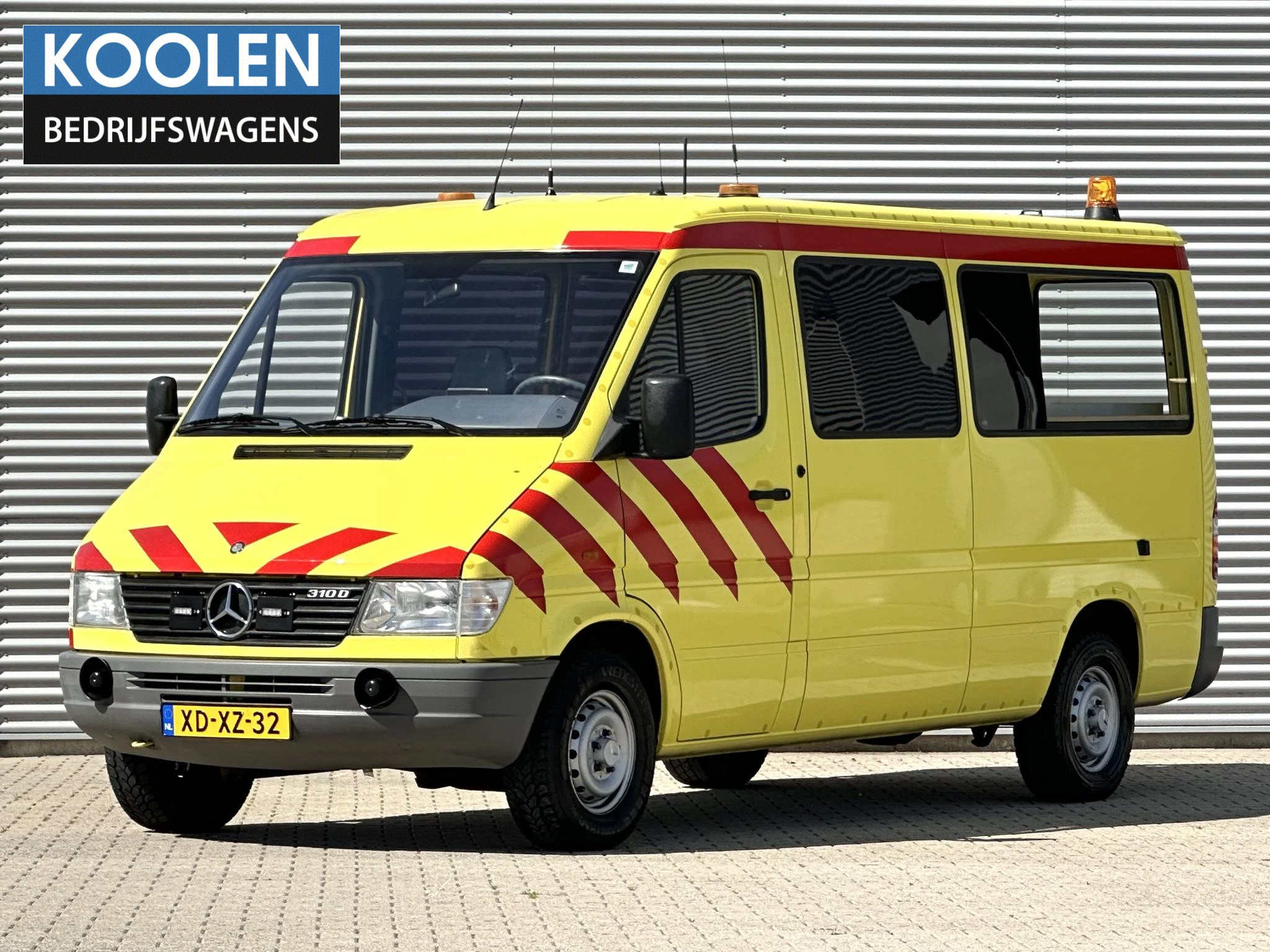 Mercedes-Benz Sprinter 1998 - 310 D lang/hoog Personenbus 8 zitpl.ambulance immagine 1