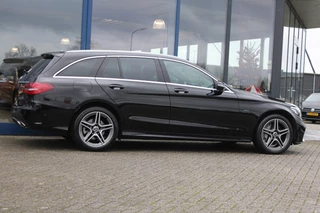 Mercedes-Benz C-Class 2020 - Estate 300e AMG Line LEDER CARPLAY DAB CAMERA image 3