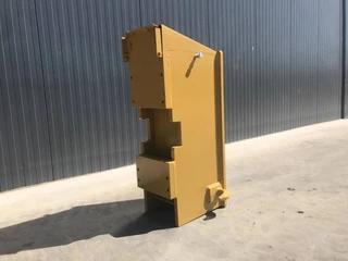 Cat N/A 2025 - 140K obrazek 3