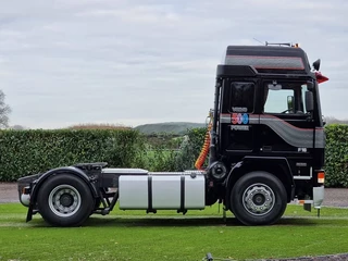 Volvo F 16 1992 - 500 Globetrotter 4x2 - Fully renovated - Volvo Demo colors - New paint - Perfect shape - Telma imagen 9