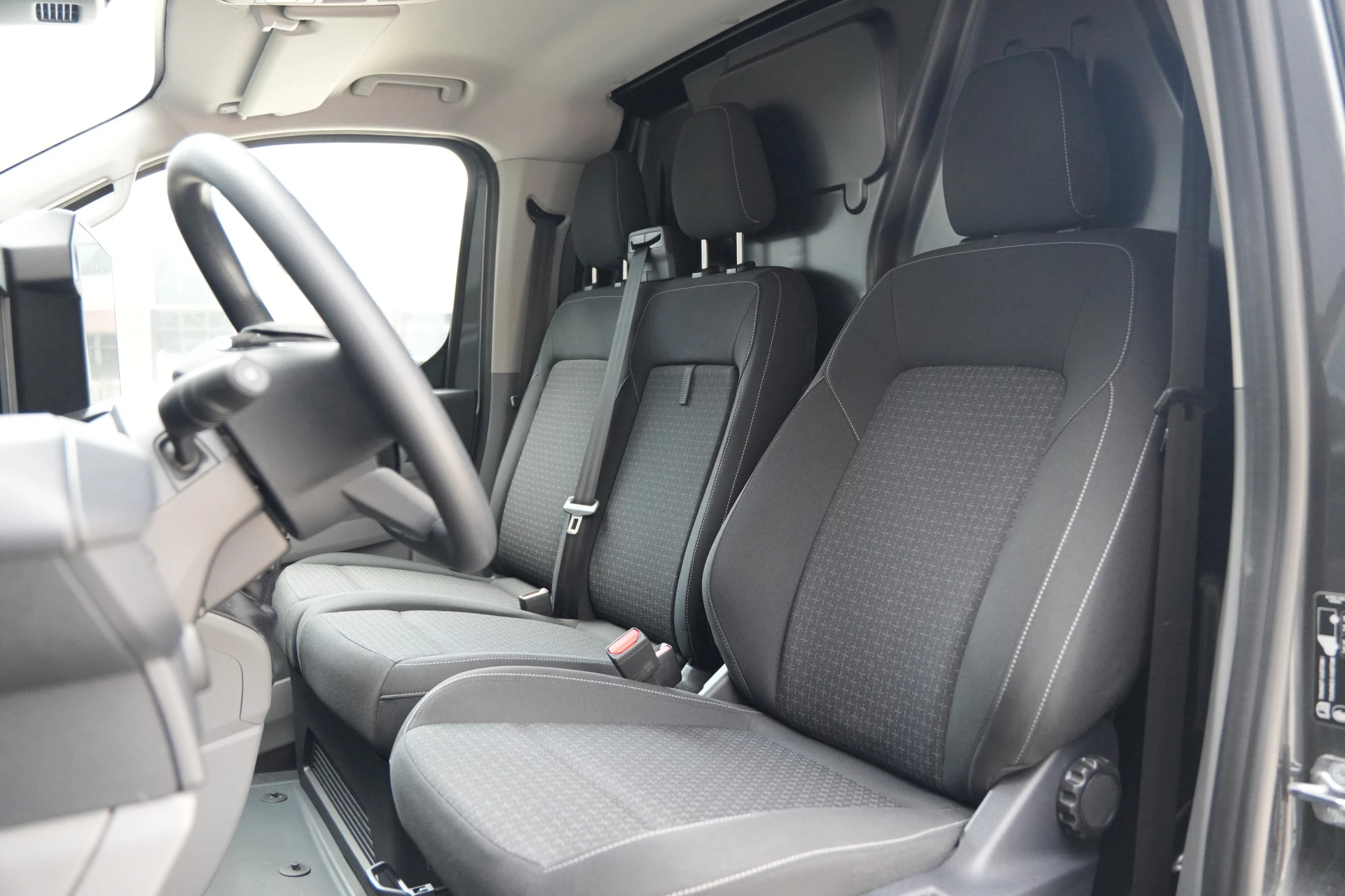 Ford Transit Custom 2025 - 320 2.0 TDCI L2H1 Trend 136pk - INCLUSIEF BPM - 2x Schuif - Achterklep - LED - Carplay - Stoelverwarming - Rijklaar Bild 19