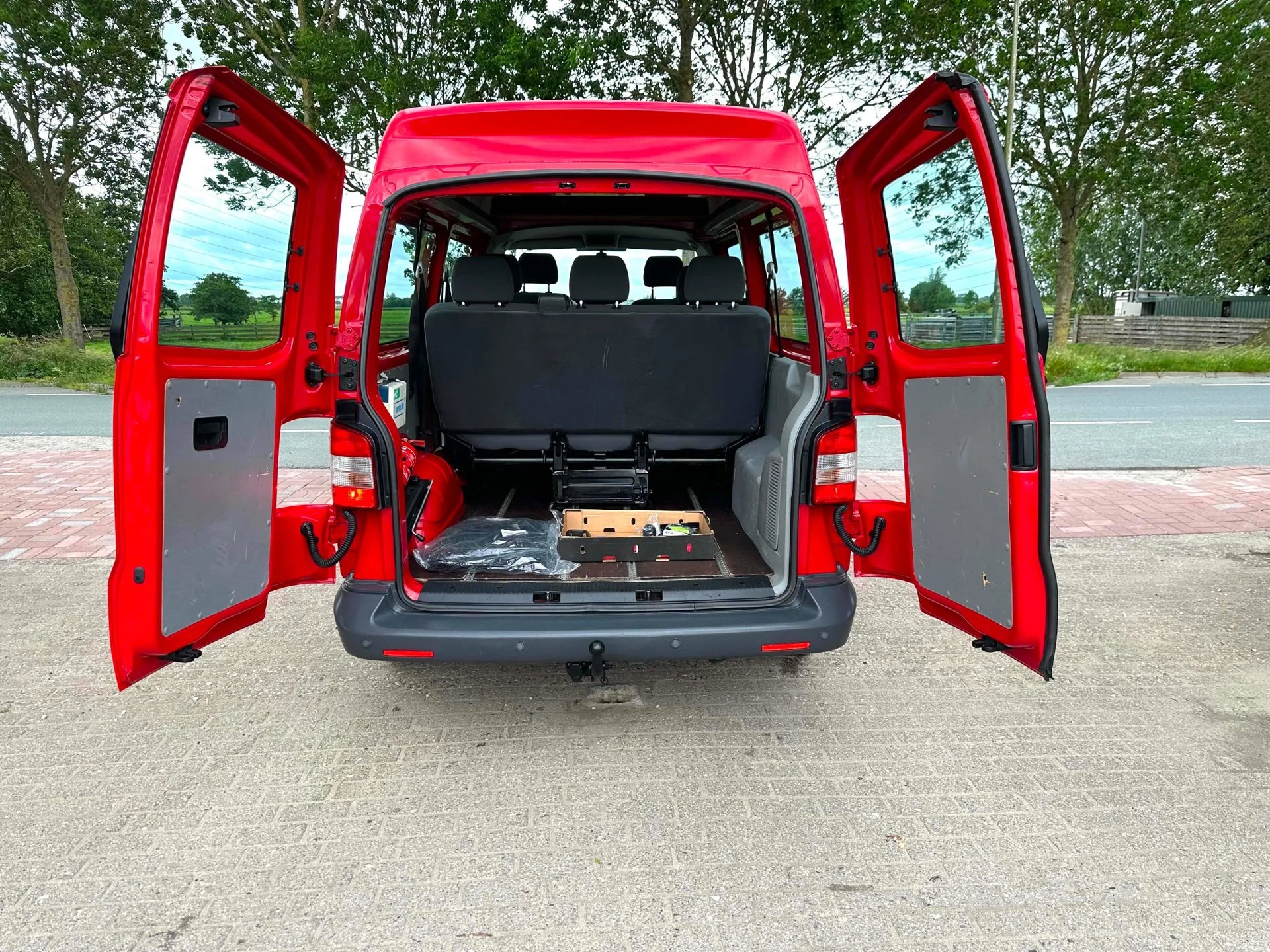 Volkswagen Transporter 2012 - Kombi 2.0 TDI L2H2 9 Persoons Automaat Marge 140 PK afbeelding 45