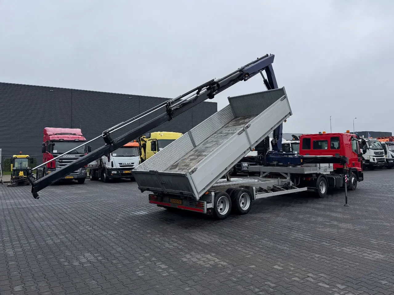 Veldhuizen 2021 - P46-2 Kipper / Machine transporter / Amco Veba V809NG 4S + Iveco Eurocargo 10-220 obrázek 6