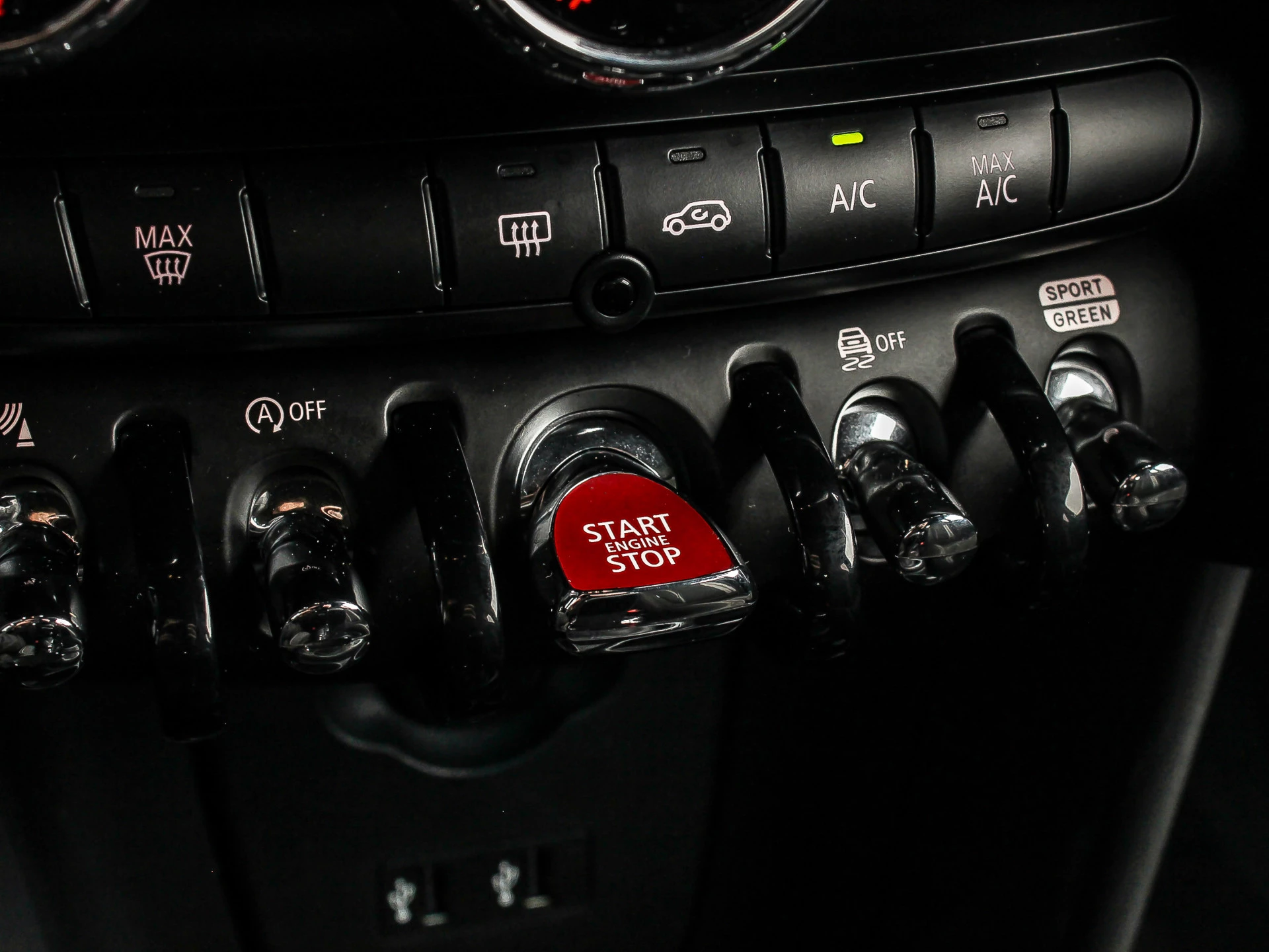 MINI Cooper 2019 - 136PK Automaat John Cooper Works obrázek 65