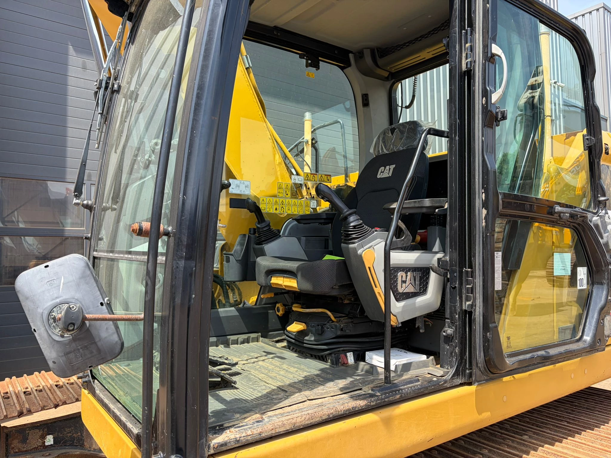 Caterpillar 323 07A 2018 obrázek 20