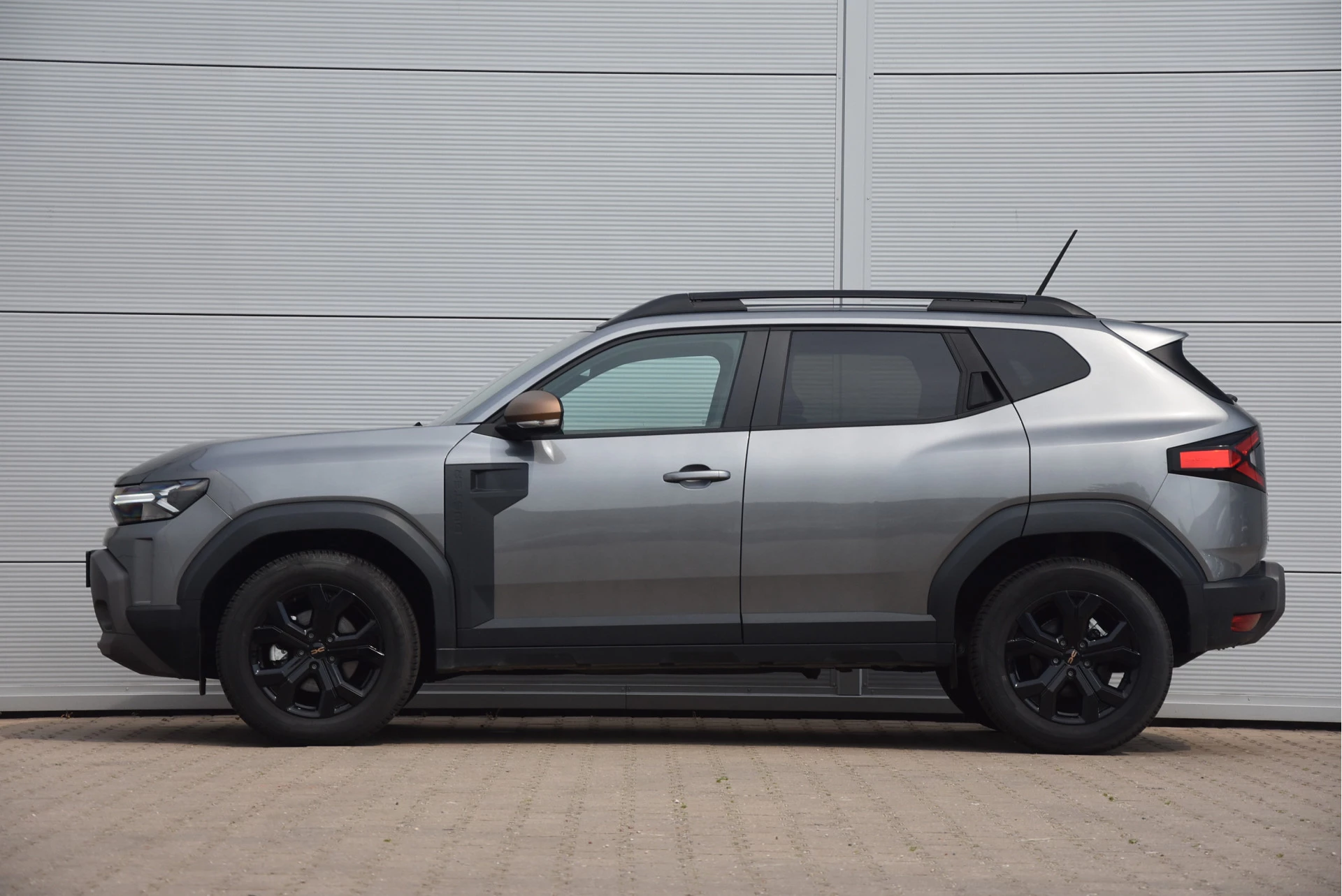 Dacia Duster 2025 - 1.6 Hybrid 140 Extreme | Winter + Techno Pack | afbeelding 4