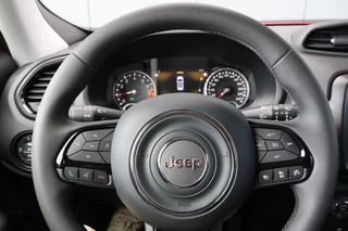 Jeep Renegade 2022 - 1.5T E-HYBRID LIMITED / NIGHT EAGLE / Trekhaak imagen 49