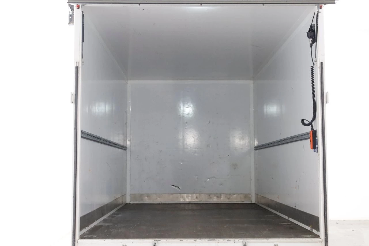 Opel Movano 2023 - 2.2D 140pk Bakwagen met laadklep 1.060kg laadvermogen 08-2023 imagem 6