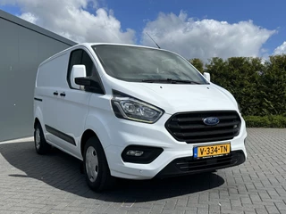 Ford Transit Custom 2018 - 2.0 TDCI / L1H1 / 1e EIG. / WURTH INRICHTING / TREKHAAK / AIRCO / CRUISE / 3-ZITS image 3