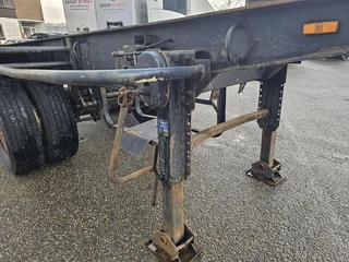 Pacton 2126 C 2  STEEL SUSPENSION DOUBLE TIRES DRUM BRAKES. 1978 - N/A imagen 8