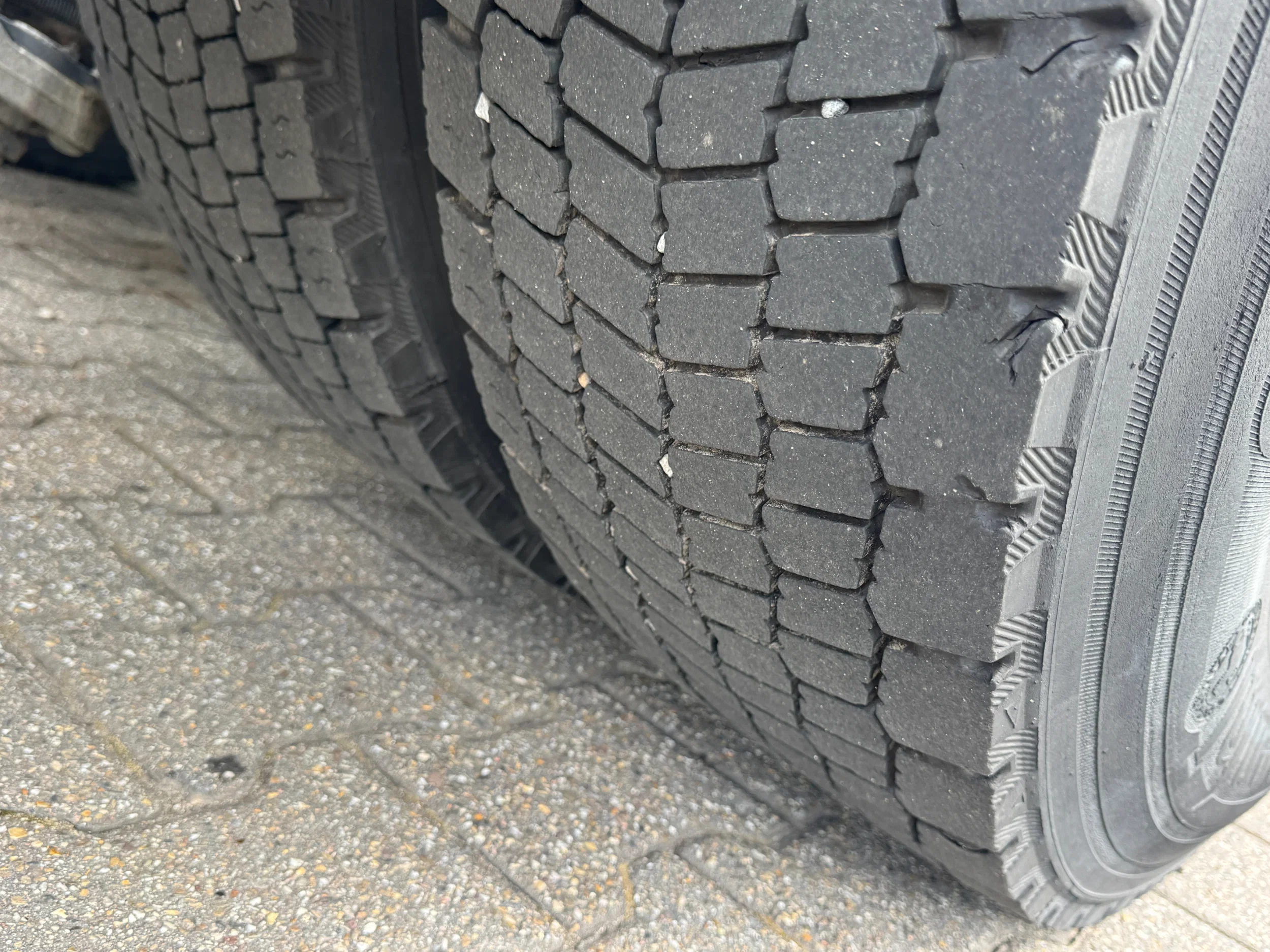 Volvo FM 330 2018 - 6x2*4 BDF + Lift Only 309Tkm! Euro 6 zdjęcie 32