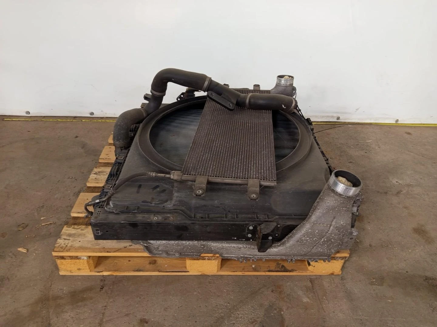 Modine A 960 500 00 02 Radiator 2013 afbeelding 1