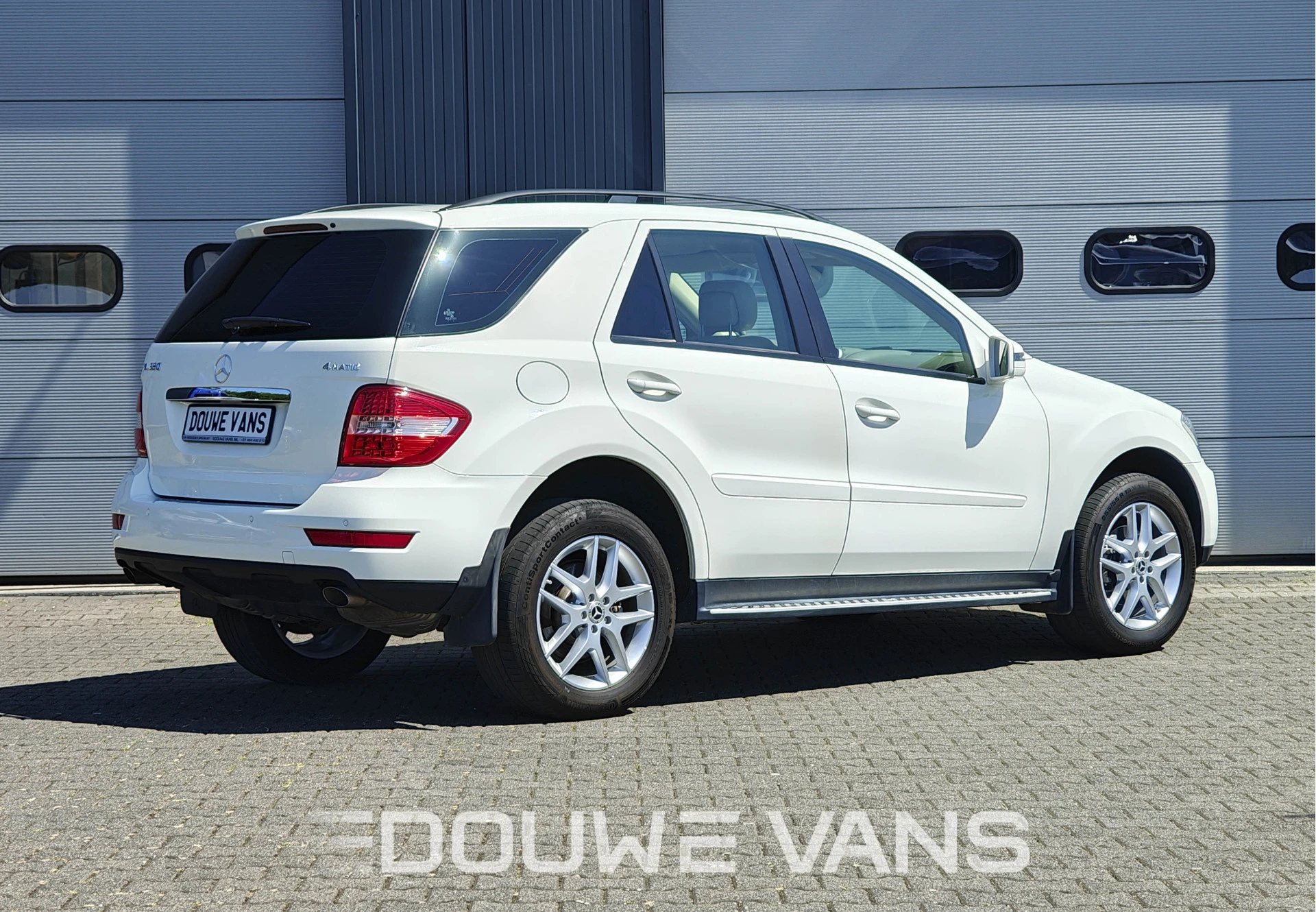 Mercedes-Benz ML 2010 - ML 350 4Matic Automaat Goed Onderhouden Parktronic obrázek 6