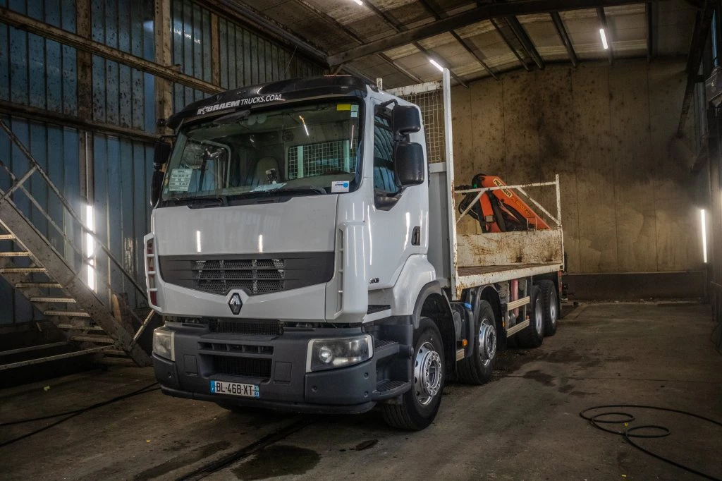 Renault 2011 - KERAX 380DXI-8x4+PK18TM/3EXT immagine 1