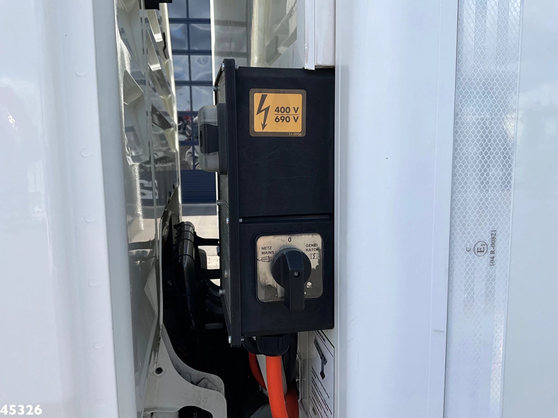 MAN TGL 2017 - Emoss 12.180 Koel-vries opbouw 100% Elektrisch Just 133.093 km! image 10