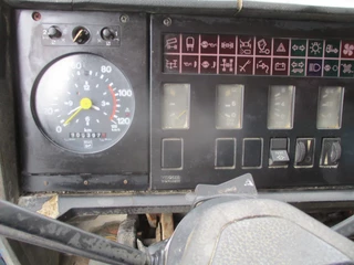 Iveco Turbostar 1979 - 190-30 , Manual , V8 , 3 way tipper , Spring suspension , 6x2 obrazek 8
