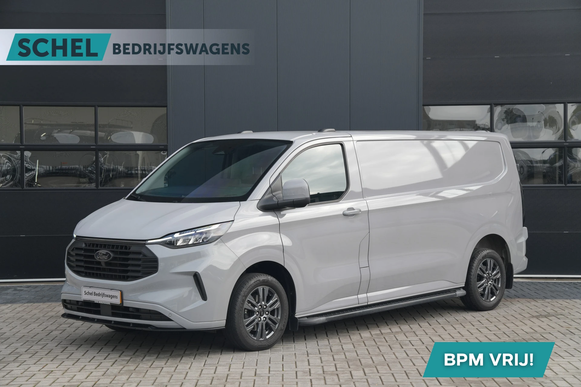 Ford Transit Custom 2024 - 320 2.0 TDCI L2H1 Limited 170pk - Trekhaak - ACC - Blindspot - Stoel/Stuurverwarming - Sidesteps - Rijklaar afbeelding 1
