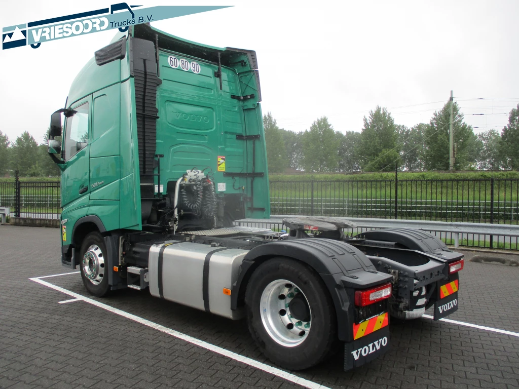 Volvo FH 2022 - 500 PK imagem 3