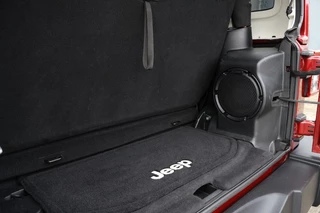 Jeep Wrangler 2013 - 3.6i V6 4x4 Aut. SAHARA / Hardtop en Softtop / Trekgew 2.000 KG imagen 34