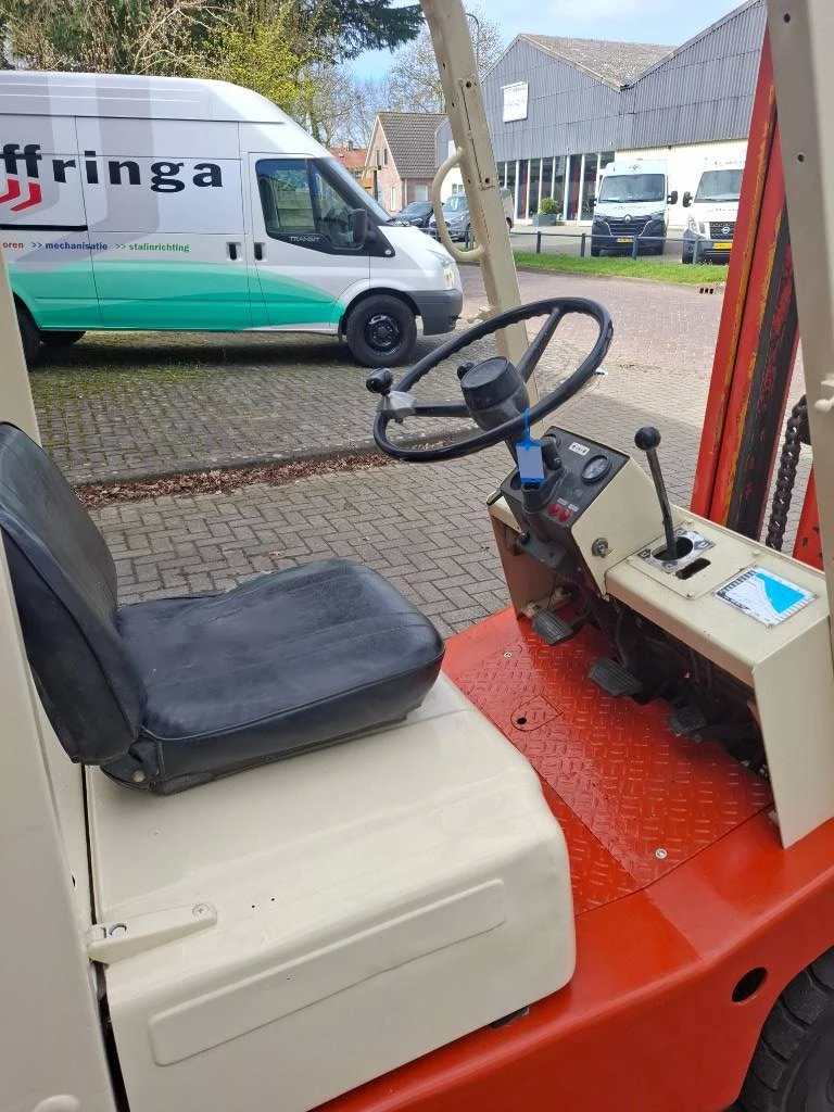 Datsun - F01-A14U Heftruck Bild 10