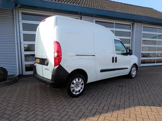 Fiat Doblò 2015 - Cargo 1.6 MJ L2H2 Maxi Airco zdjecie 4