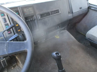 MAN 26.402 1994 - 6x4 , ZF Manual , Retarder , 3 Way tipper , Spring suspension obrazek 13
