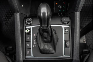 Volkswagen Amarok 2018 - 3.0 V6 | 4Motion | 204 PK | Automaat | Carplay | Cruise | Airco | 3.3T Trekgewicht afbeelding 22