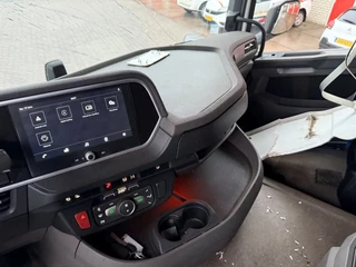 DAF XF530 G2 2024 - / ENGINE RUNNING / INTARDER / HYDRAULICS / ONLY:100866 KM / AUTOMATIC / EURO-6 / 2024 imagem 14
