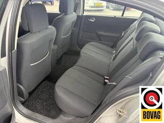 Renault Mégane 2005 - 1.6-16V Privilège Luxe APK tot 07-2027 obrazek 7