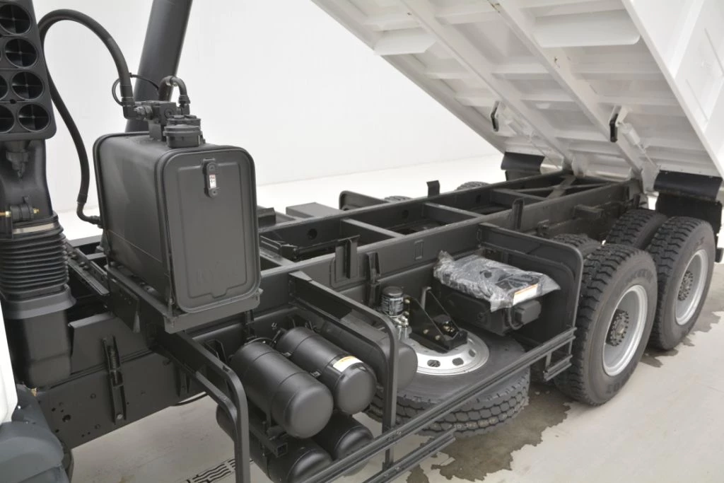 Daewoo 2025 - Novus SE 420 K6DVF - 6x4 - UNUSED - DOOSAN V8 afbeelding 7