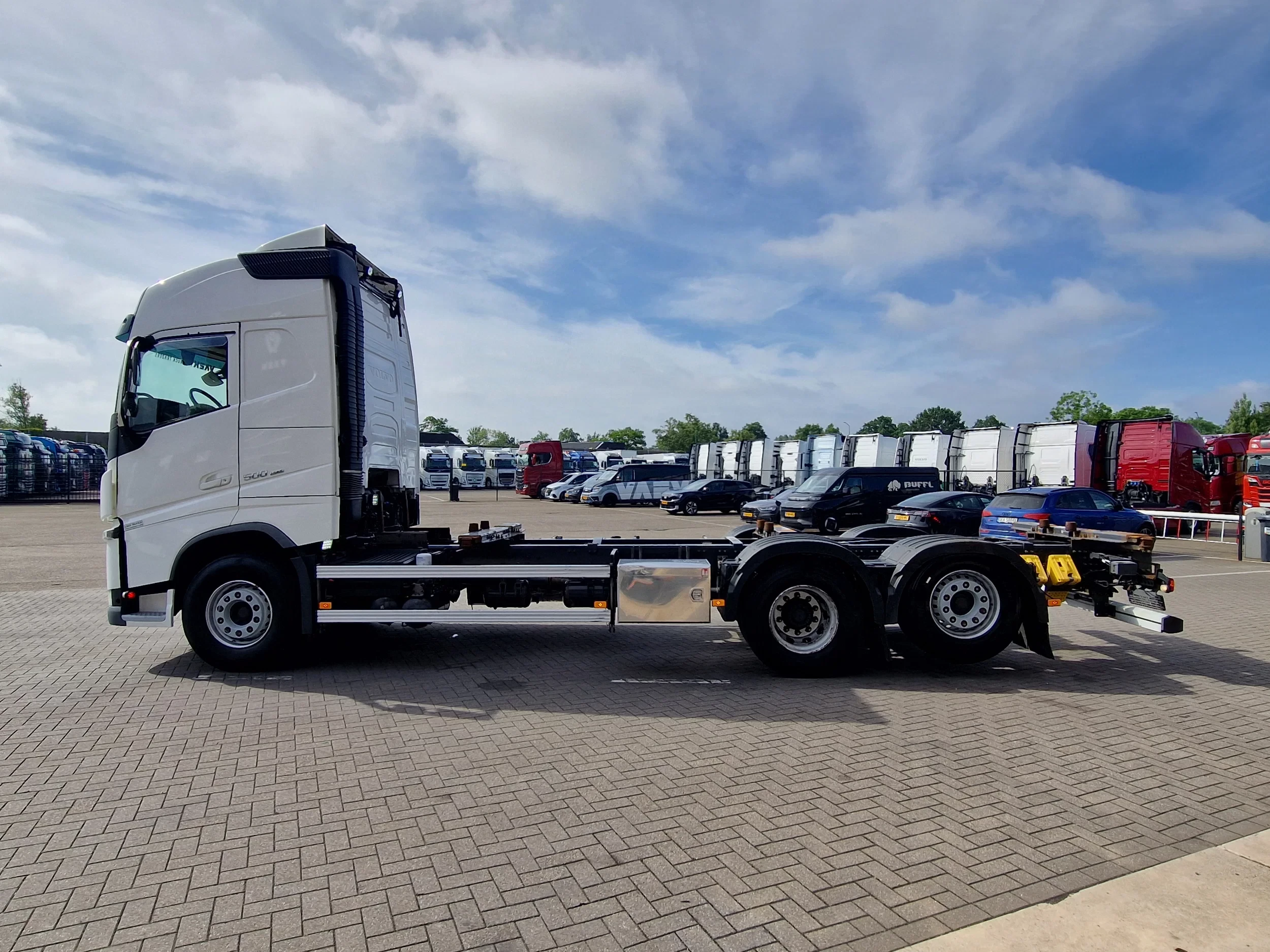 Volvo FH 2021 - 13.500 Globetrotter 6x2 BDF - 4.90 WB - Full air - Leather - I shift obrázek 4
