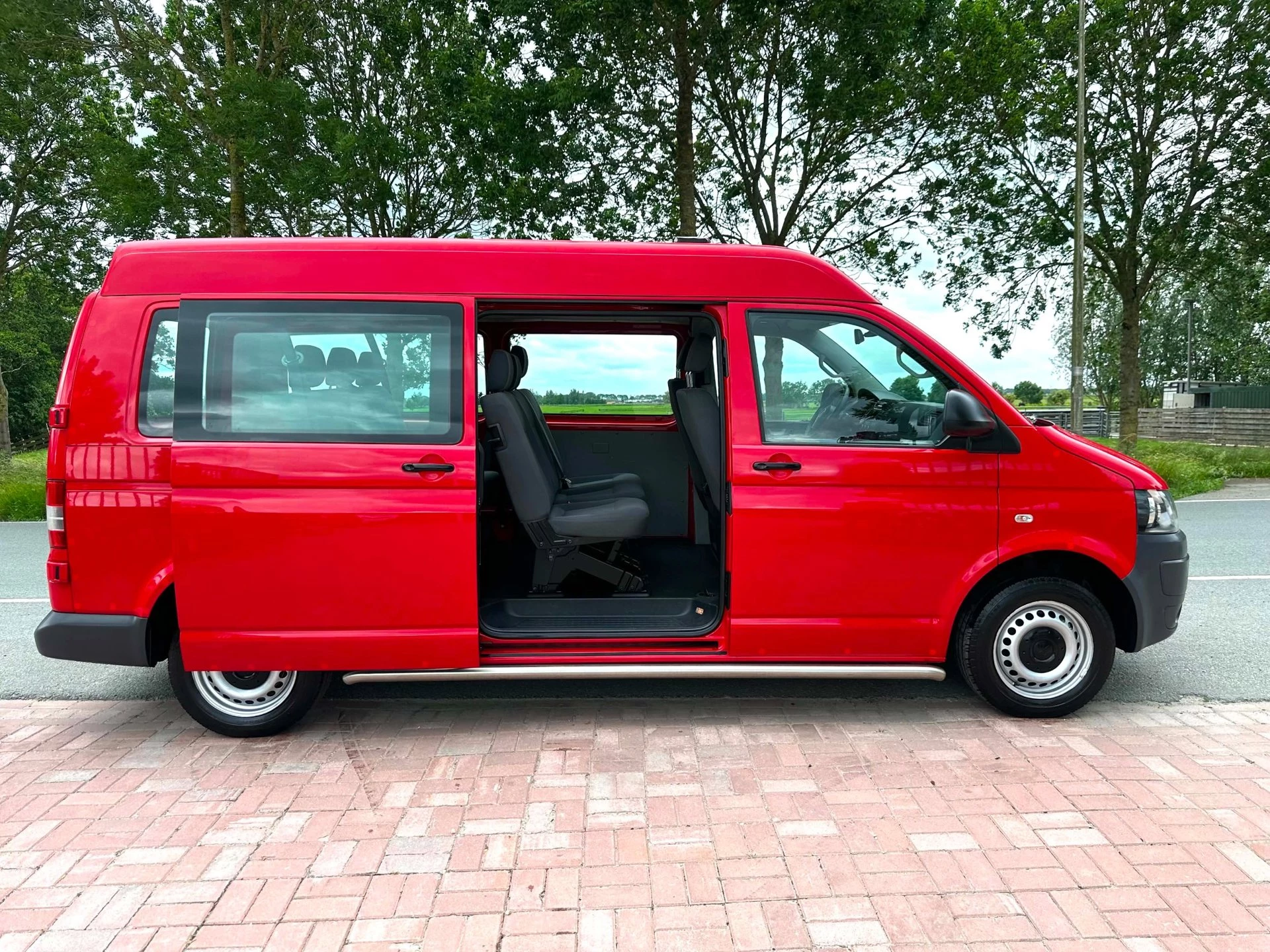 Volkswagen Transporter 2012 - Kombi 2.0 TDI L2H2 9 Persoons Automaat Marge 140 PK afbeelding 26