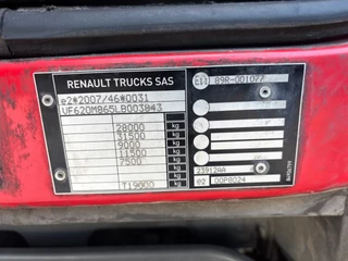 Renault D 2019 - WIDE 320 6x2 / Closed box / Dhollandia obrazek 16