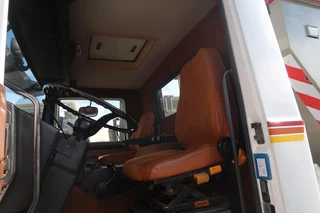 Volvo F 10 1979 - F10 4x2 - 1979 - Container Oldtimer image 13