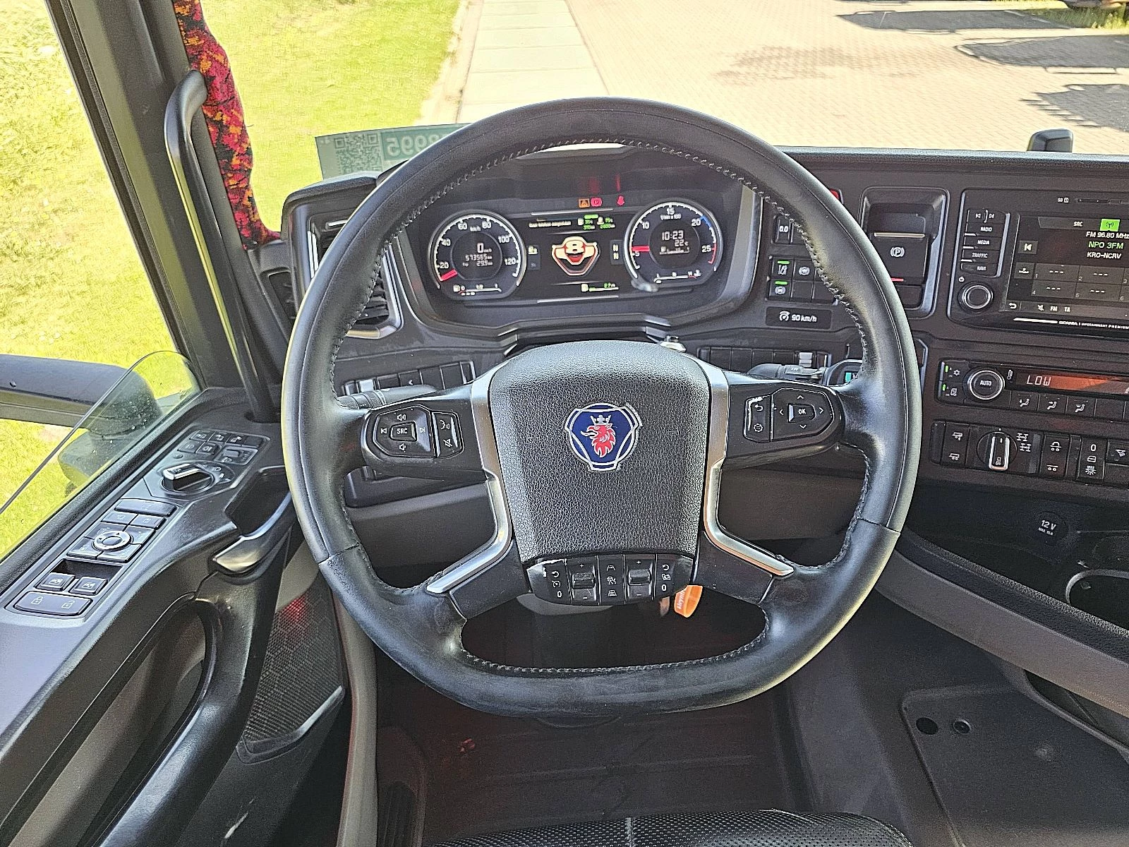 Scania R 2019 - R520 image 14
