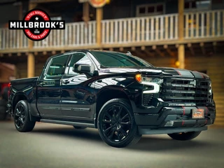 Chevrolet Silverado 2024 - High Country Black Edition 6.2 V8 420 PK obrazek 13
